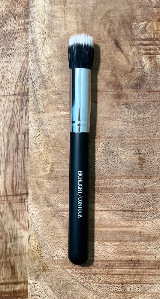 Highlight/Contour Duo-Fiber Brush